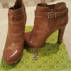 Gianni Bini platform boots - only worn once